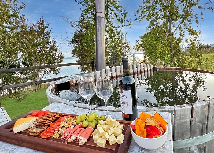 Orilla De Lago Con Hot Tub, Parrilla Y Vistas